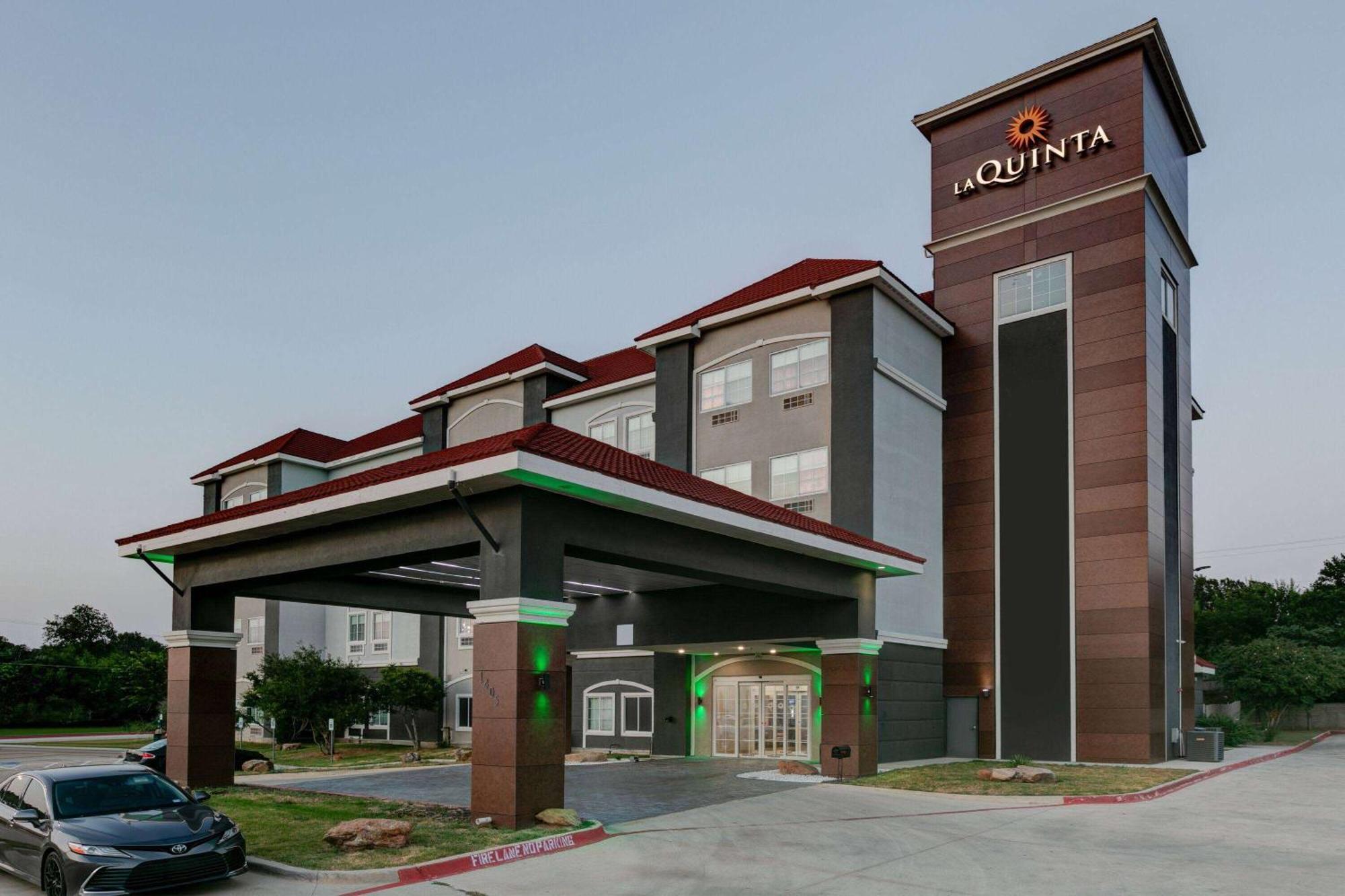 Hotel La Quinta By Wyndham Decatur Exterior foto